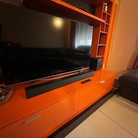 Stay In Style - Vibrant Condo In San Giovanni Lupatoto Eksteriør bilde
