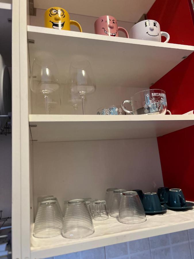 Stay In Style - Vibrant Condo In San Giovanni Lupatoto Eksteriør bilde