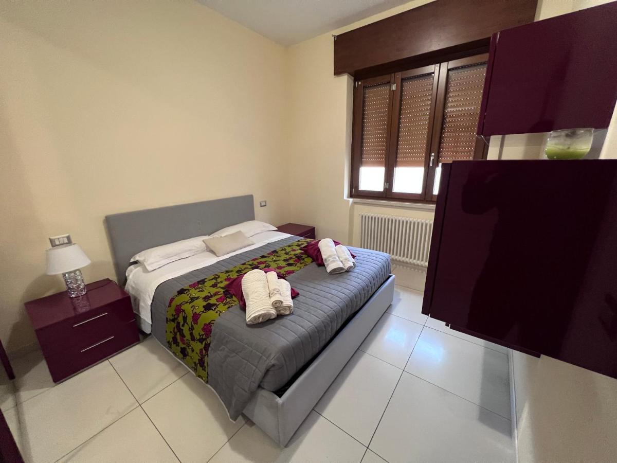 Stay In Style - Vibrant Condo In San Giovanni Lupatoto Eksteriør bilde
