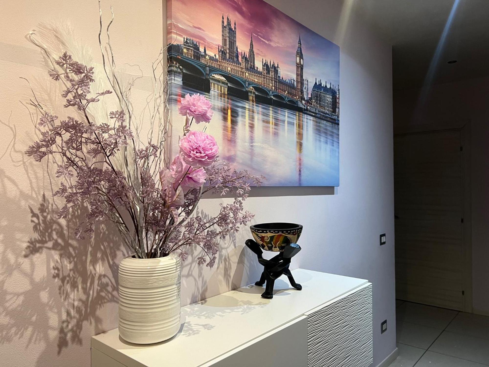 Stay In Style - Vibrant Condo In San Giovanni Lupatoto Eksteriør bilde