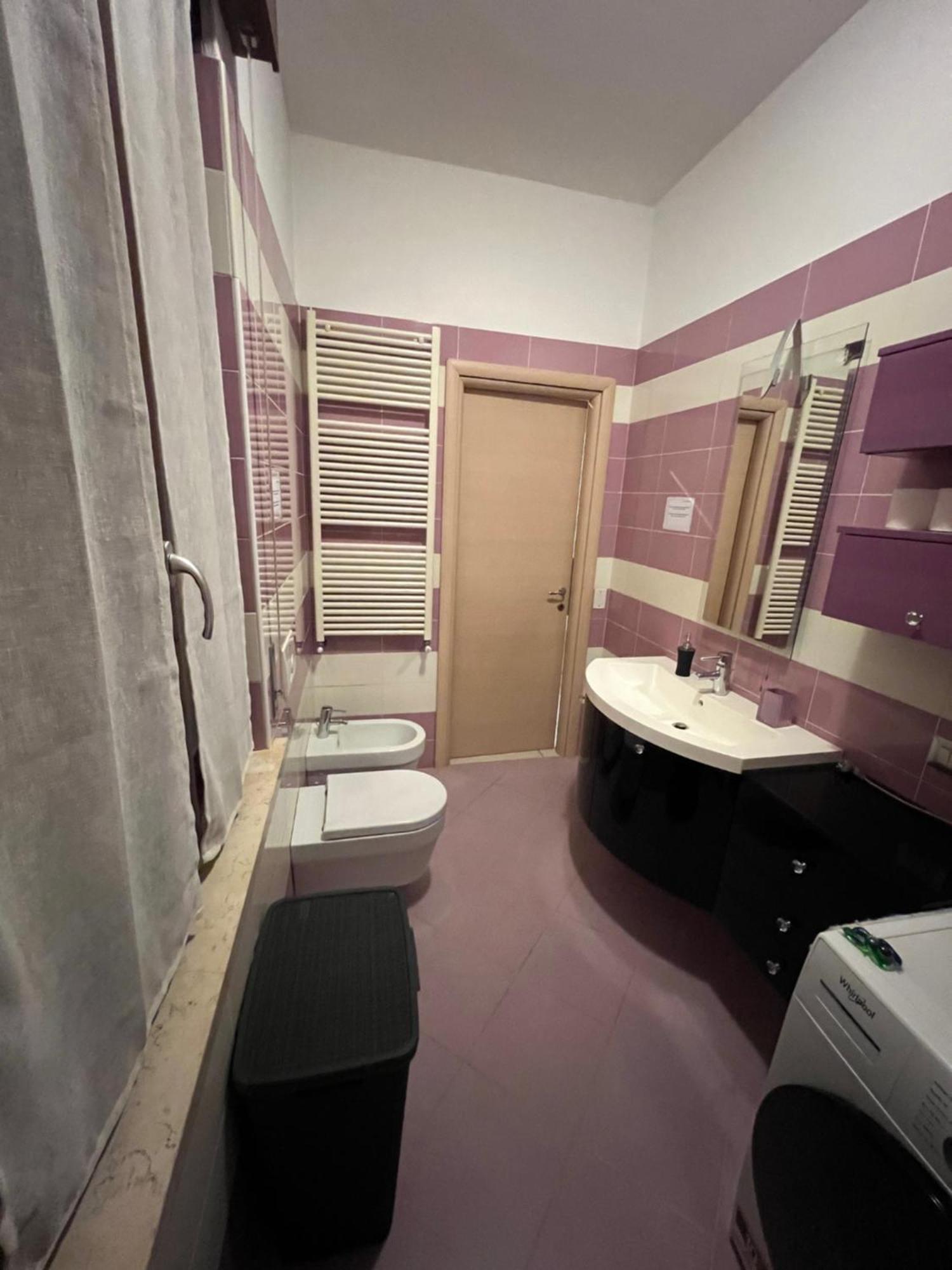 Stay In Style - Vibrant Condo In San Giovanni Lupatoto Eksteriør bilde